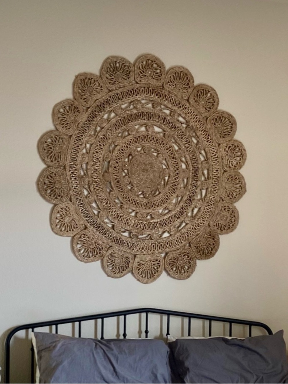 Round Jute Rug
